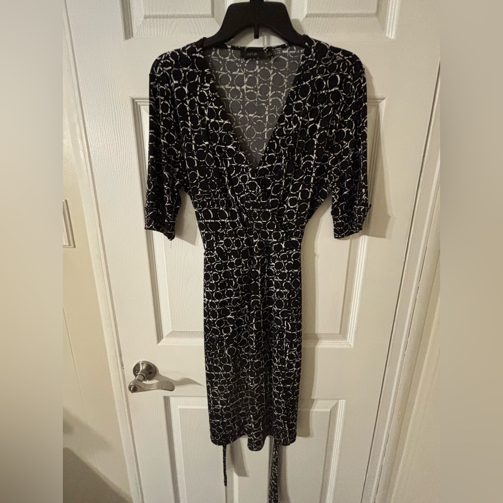 Apt. 9 Black and White Long Sleeve Dress